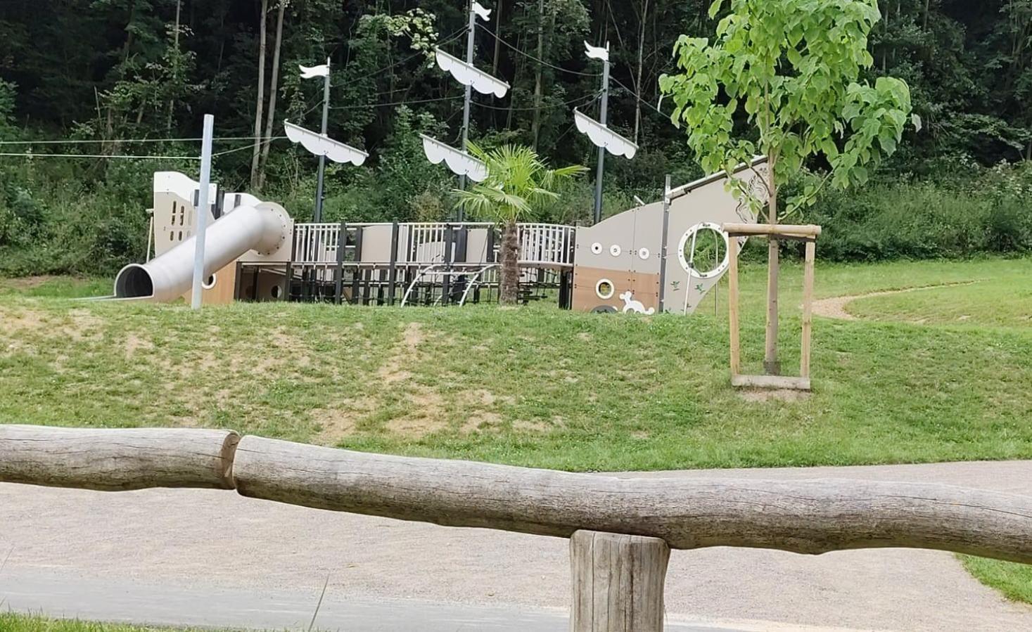 Yalet Ferienhaus 2 Appartementen Vlakbij Willingen Brilon-Wald Exteriör bild
